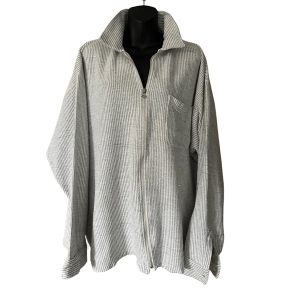 RIVER WASHED JEANS ZIPPERED JACKET SIZE LARGE - Picture 1 of 12